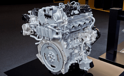 MAZDA SkyActive-X SERA LE PREMIER D'UTILISER LE MOTEUR ESSENCE COMPRESSION IGNITION