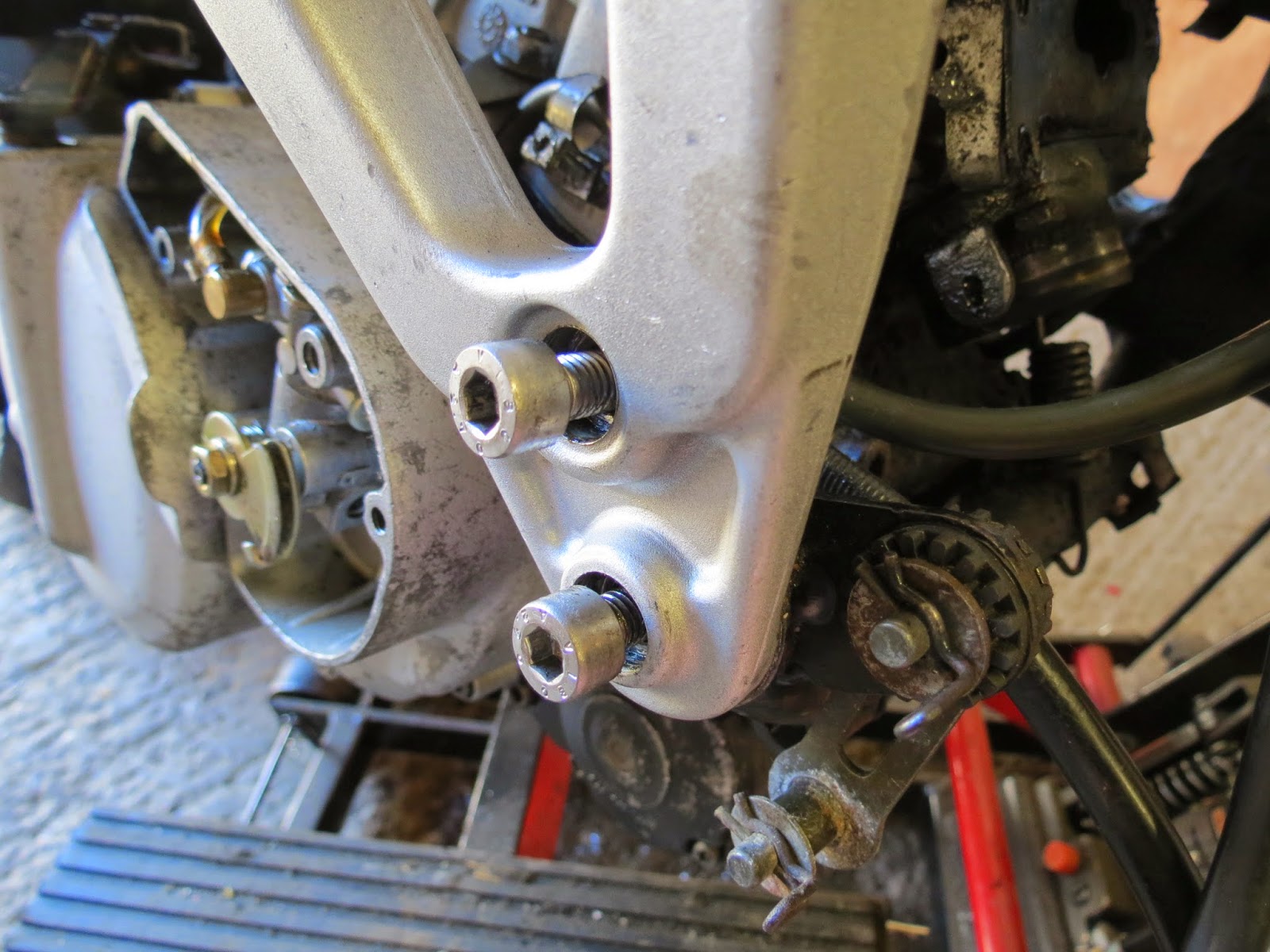Cagiva Mito 125 Owners Blog Cagiva mito 125 engine removal