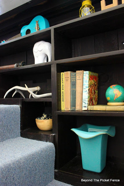 shelf, style, TJ MAXX, elephant, old books,pops of color, bookshelf, http://bec4-beyondthepicketfence.blogspot.com/2015/08/styling-difficult-to-style-shelves.html