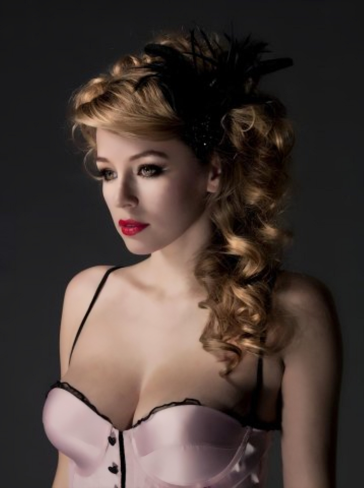 keeley hazell hot pictures keeley hazell hot pictures