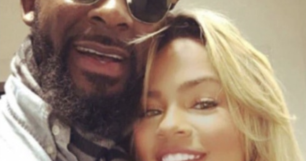 Rhymes With Snitch | Celebrity and Entertainment News | : R. Kelly ...
