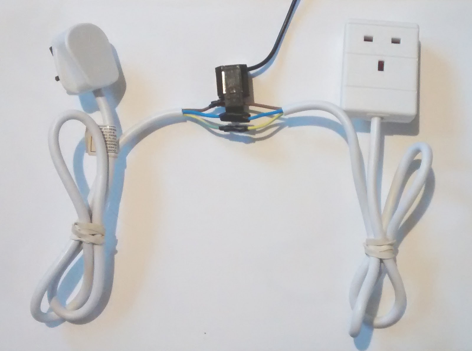 Electronics, Raspberry Pi and Home Automation Measuring Power Using a Current Clamp