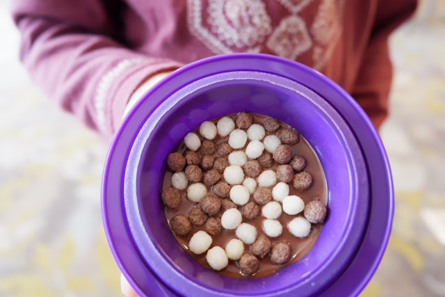 cadbury dairy milk lickables rekatkan momen kebersamaan orangtua dan anak