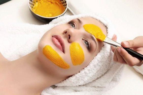 Dùng tinh bột nghệ đắp mặt nạ dung-tinh-bot-nghe-dap-mat-na