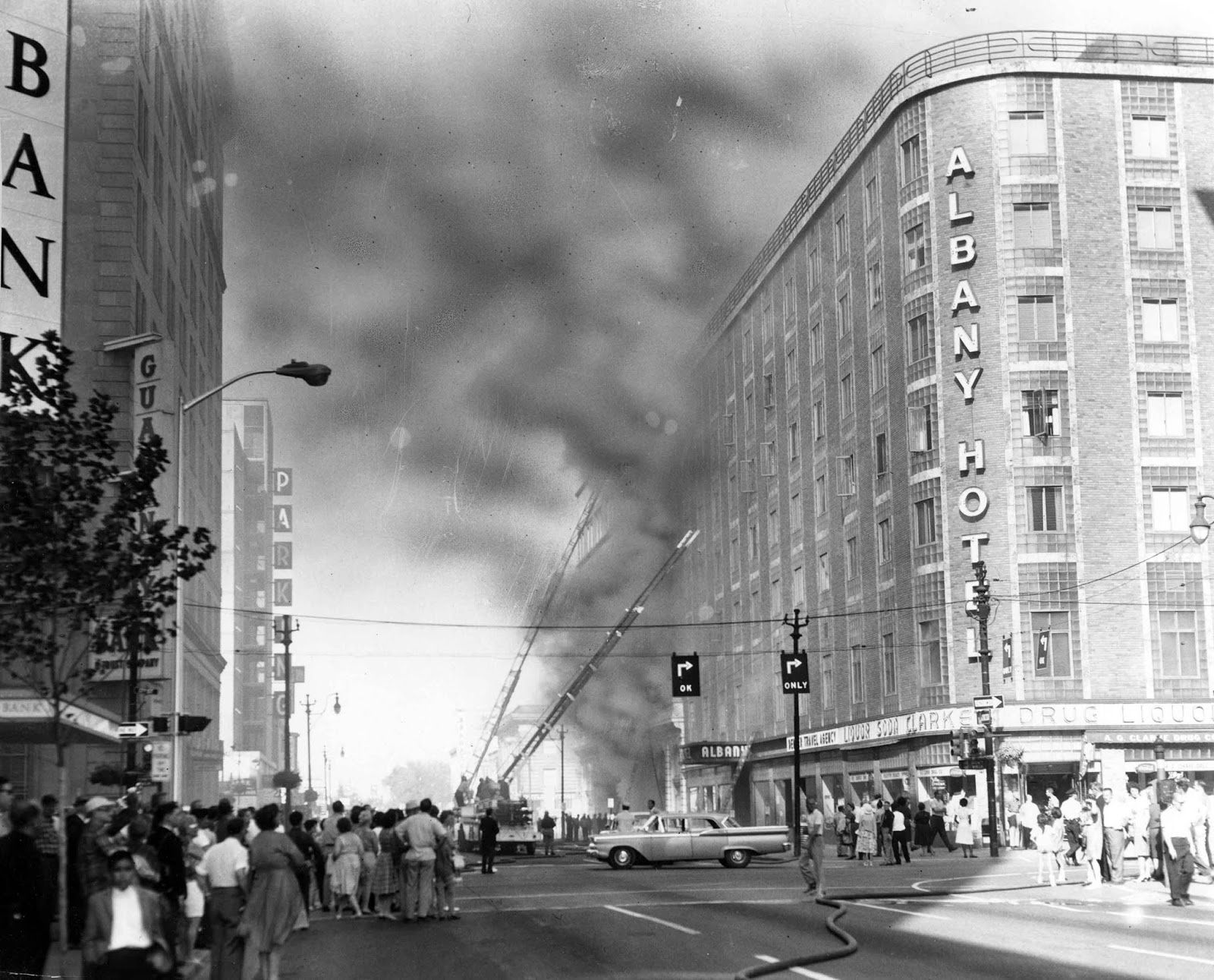 DENVER FIRE JOURNAL & WESTERN FIRE HISTORY ALBANY HOTEL 1962