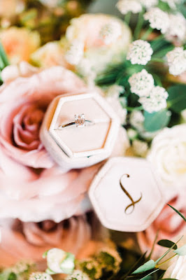 Unique engagement ring photo on blooms