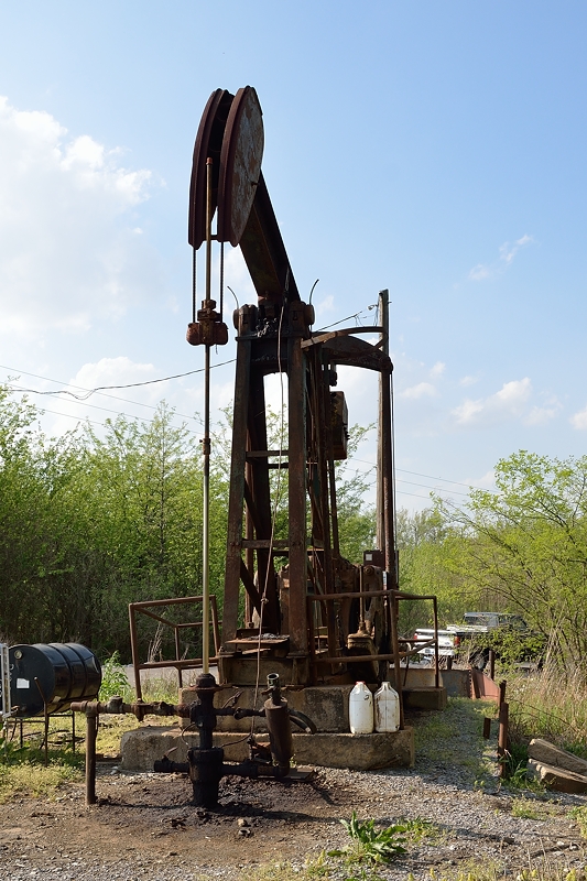 Tom and Margot's Adventures in Photography Rural Kentucky Oil Wells