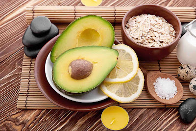 How To Make A Face Mask With Avocado