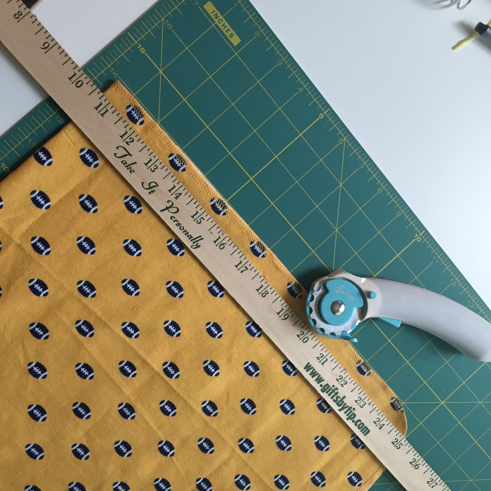 Knitting Like Crazy No Sew (No Really) Baby Receiving Blanket