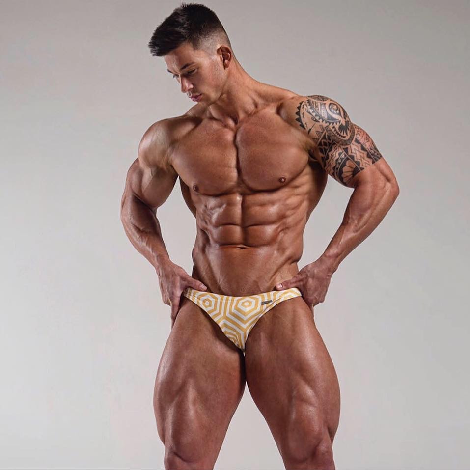 Craig Morton bodybuilder