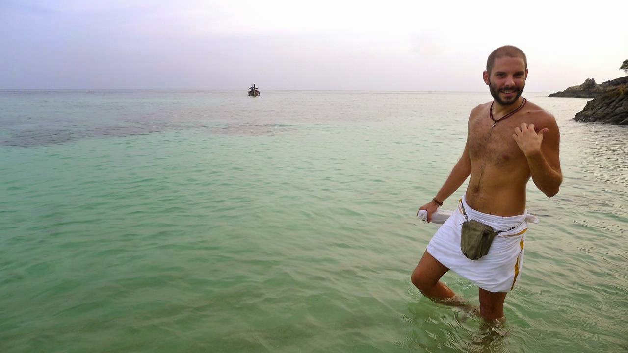 '1,000 Days of Summer': An Ex-Stock Broker Travels Around the World on $10 a Day '1,000 Days of Summer': An Ex-Stock Broker Travels Around the World on $10 a Day