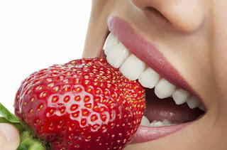 Frutas mantienen dientes blancos