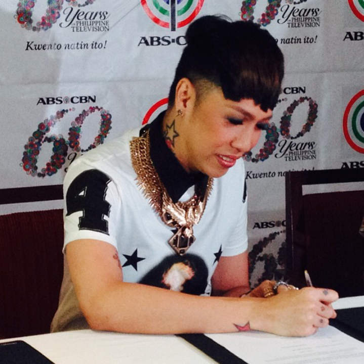 It's Showtime on X: Vice Ganda in the house ngayong #ShowtimePinoyPower  Wednesday!  / X