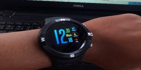 Smartwatch F18 Bluetooth 4.2 Anti Air 