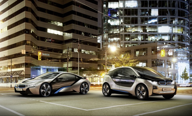 Computer generated image of BMW i3 and i8