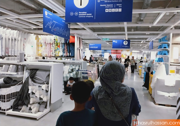 Shopping Raya di IKEA Penang