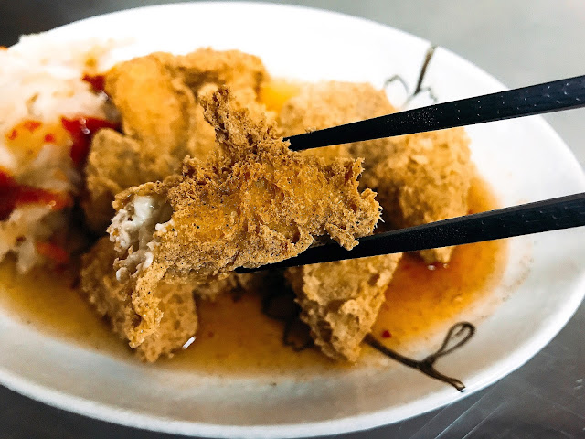 【台南東區】光明黃金酵素臭豆腐，外酥內嫩有著雞蛋豆腐口感的隱藏小吃臭豆腐！