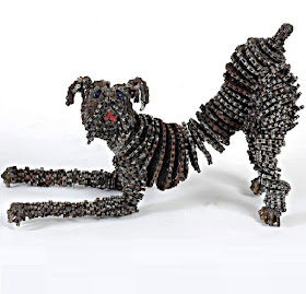 07-Chica-Nirit-Levav-Recycled-Bicycle-Parts-used-for-Unchained-Dog-Sculptures-www-designstack-co