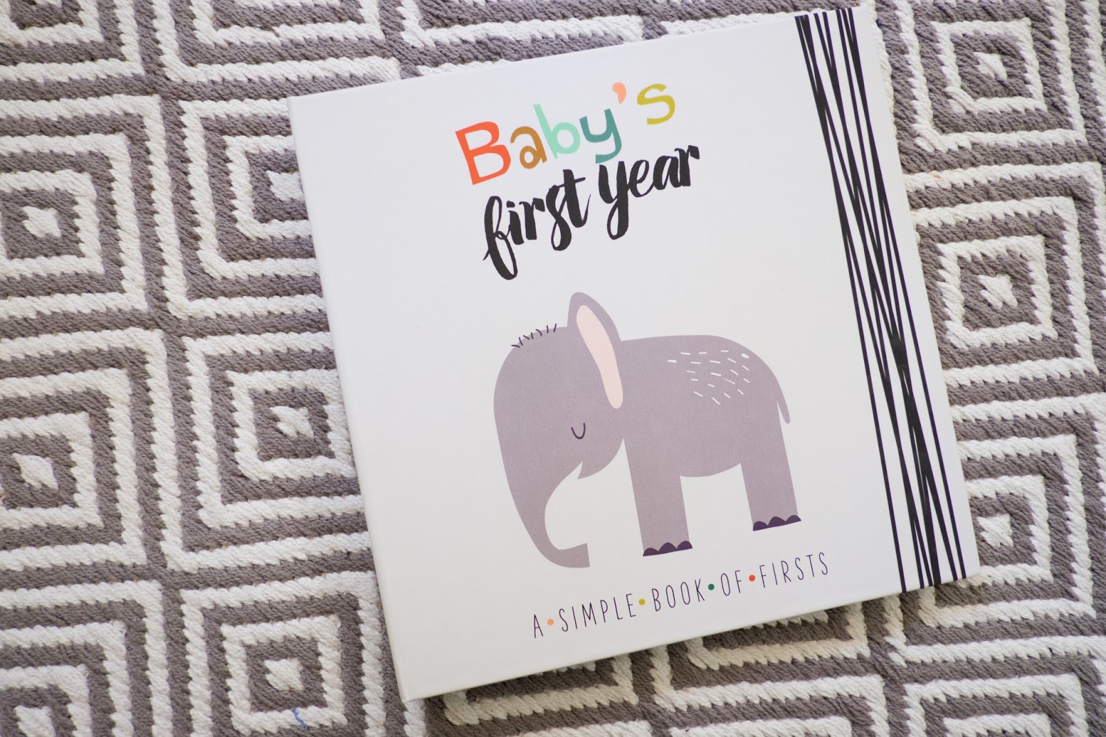 Domestic Fashionista Baby's First Year A Baby Book
