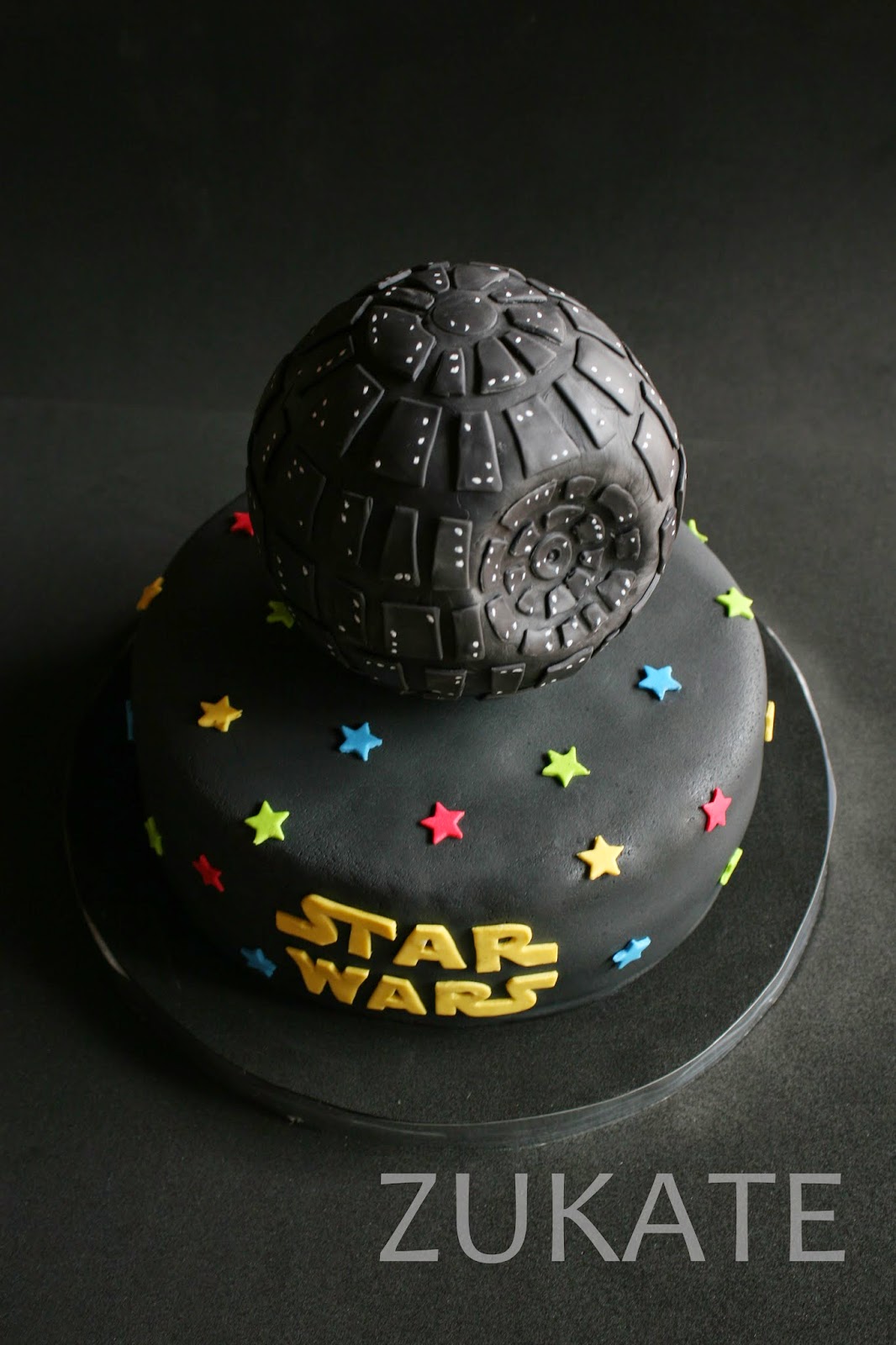 TORTA DE STAR WARS PARA LAURA | ZUKATE