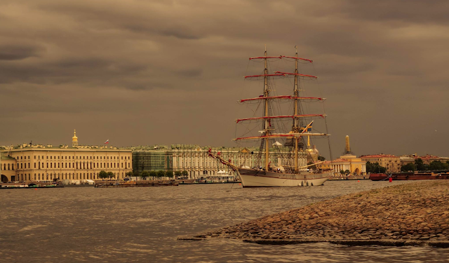 Парусник фото Санкт-Петербург