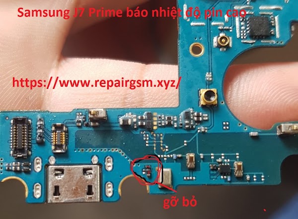 Samsung J7 Prime báo nhiệt độ pin cao