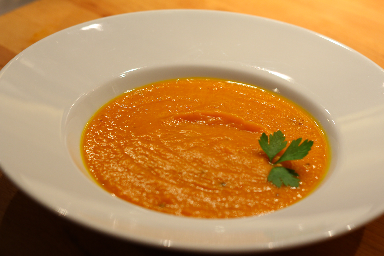 bruzzelbar foodblog: Hokkaido-Kürbissuppe mit Ingwer