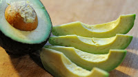 The Amazing Health Benefits of Avocados To Lower Cholesterol - Healthy T1ps The Amazing Health Benefits of Avocados To Lower Cholesterol - Healthy T1ps