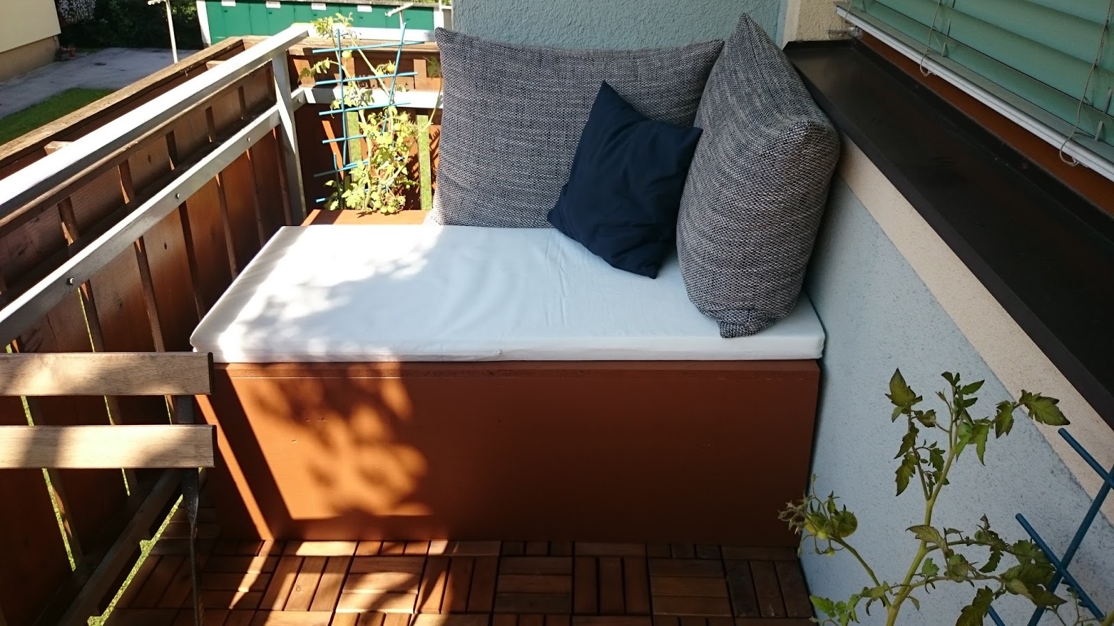 Kreanista die Ideenbox DIY Couch für den Balkon