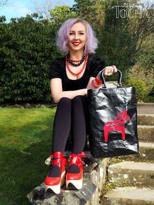 Dala Horse Handbag - Tocha Studio bag, Dala horse, Dalahäst, felt, handbag, paper, Scandinavia, Scotland, shine, Sweden, vegan, washable paper, washpapa, rocking horse, Vivienne Westwood, Melissa, folklore, Balloch