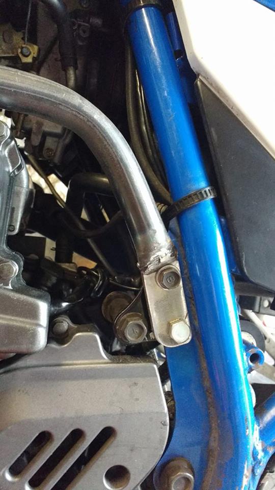 MotoRecycle Tour Préparation Protections/Crashbars DR 650 RSE