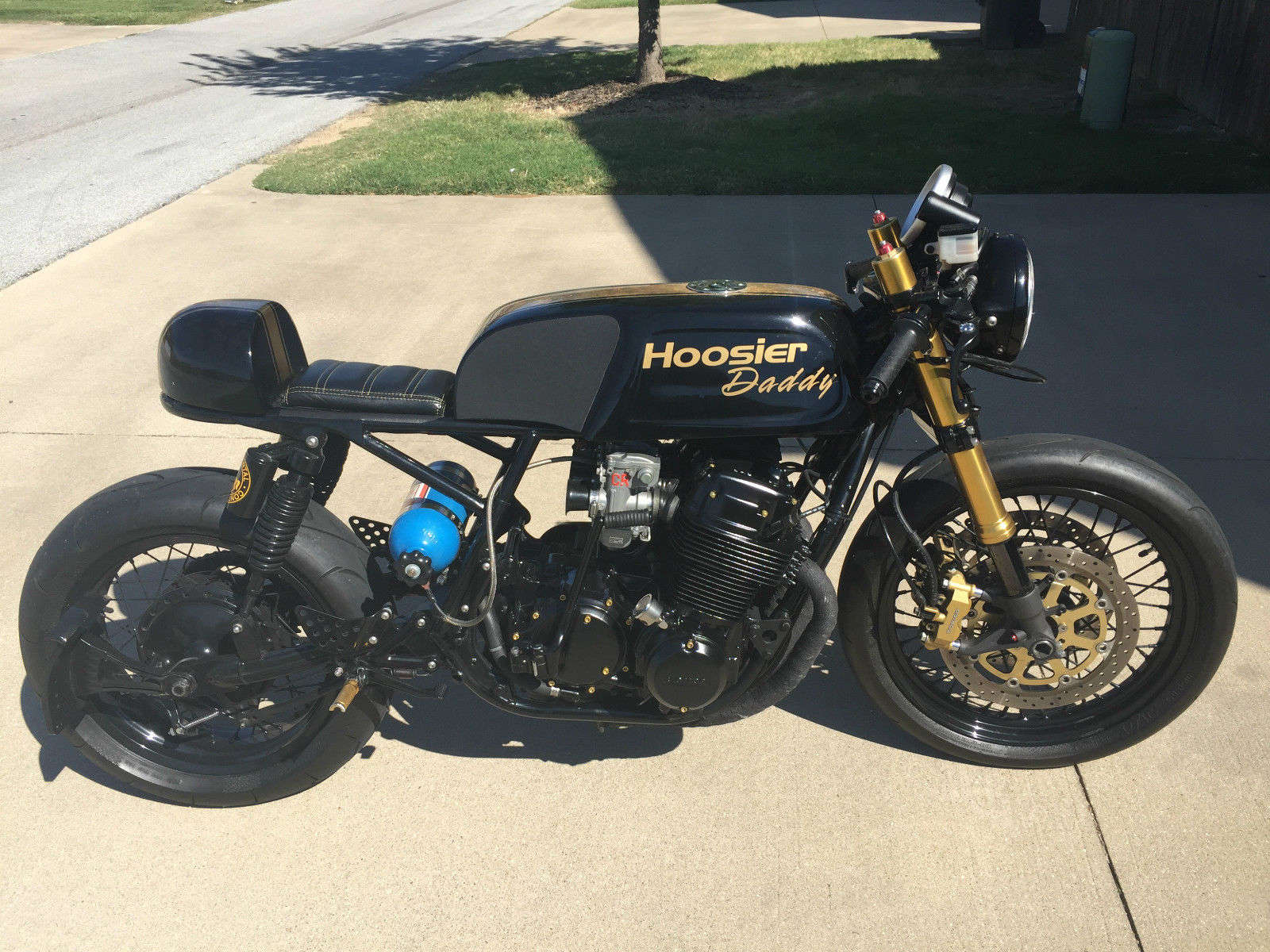 Modified Honda CB 750 Cafe Racer