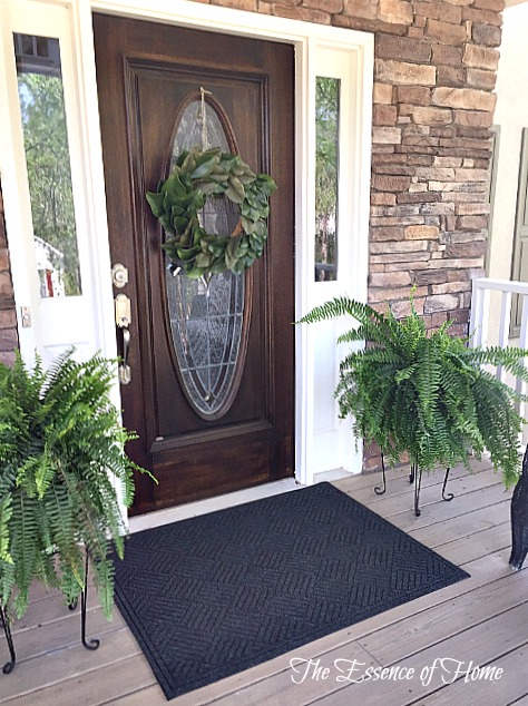 Sprucing up the Front Porch for Spring