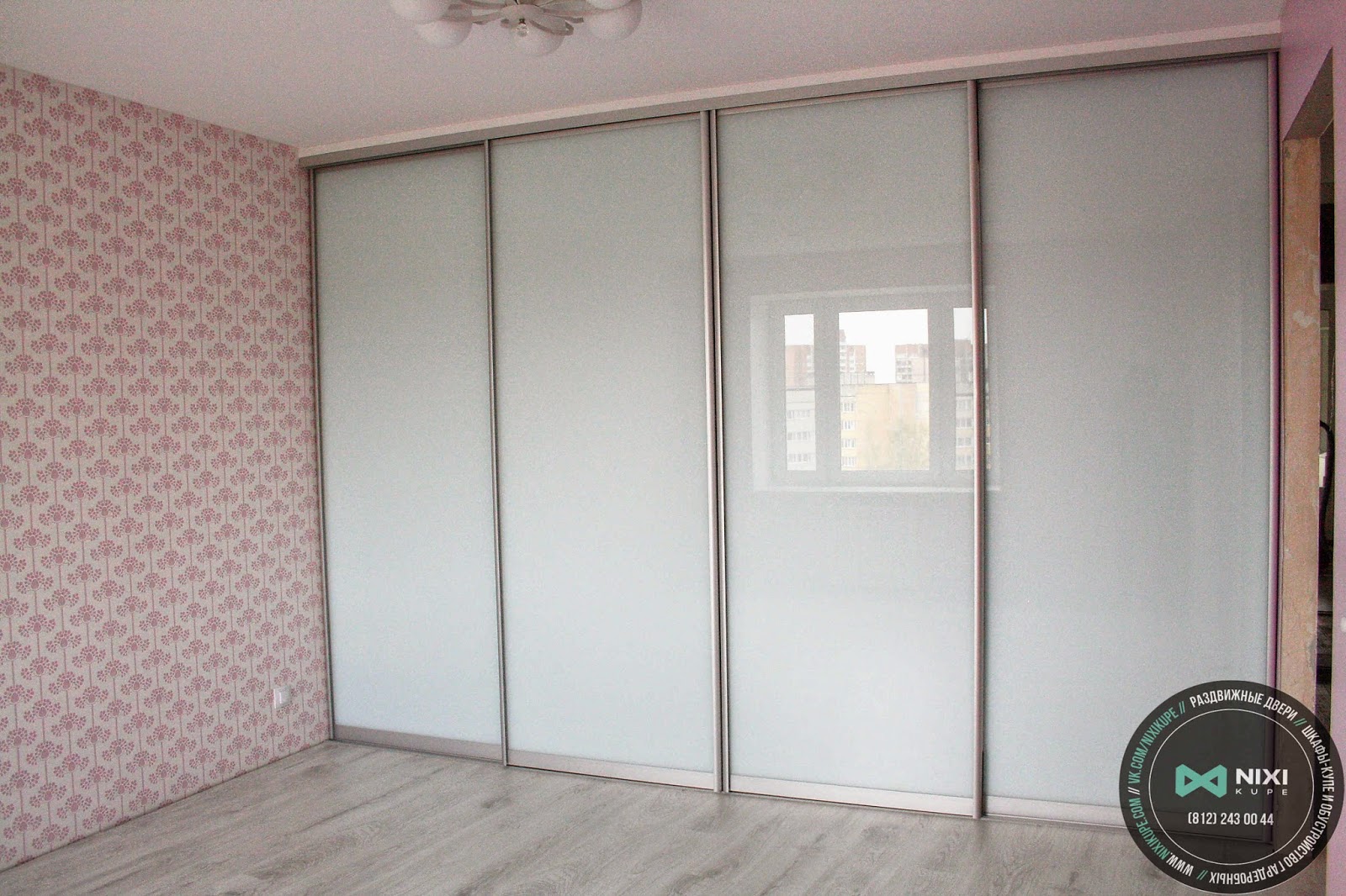 шкаф купе белое матовое стекло