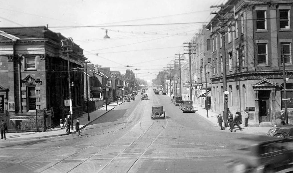 CHUCKMAN'S OTHER COLLECTION (TORONTO POSTCARDS) VOLUME 04 PHOTO