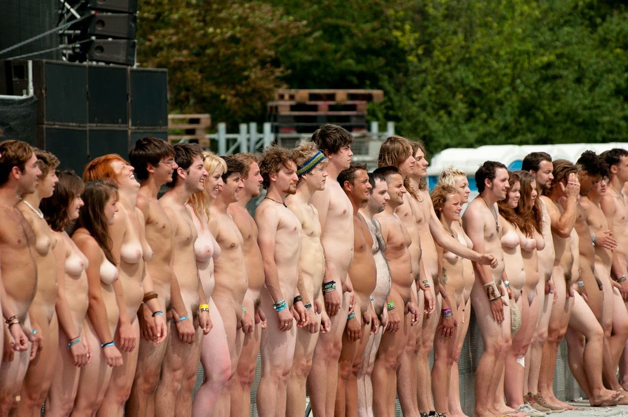 Naked people group