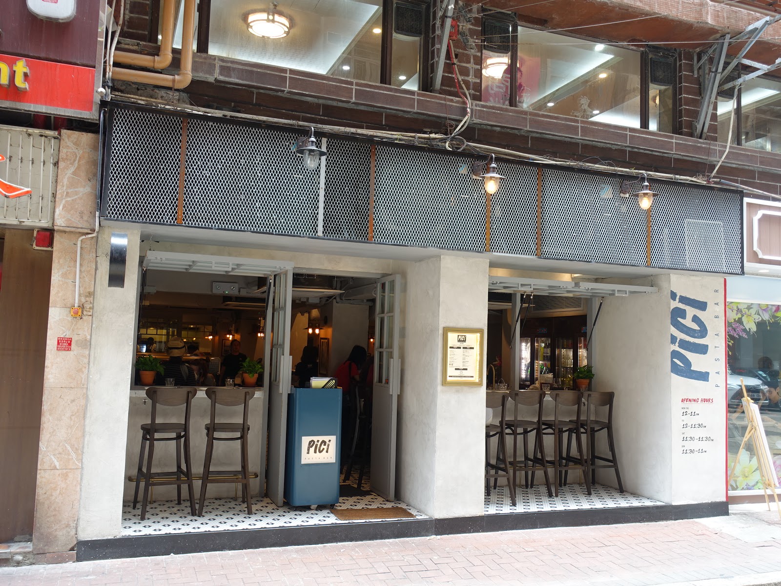 Pici Pasta Bar Tsim Sha Tsui (Hong Kong, CHINA) ★★★☆☆ A traveling