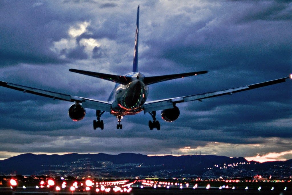 hava alanı koridoru, yüksek yapılar için uçak uyarı ışığı