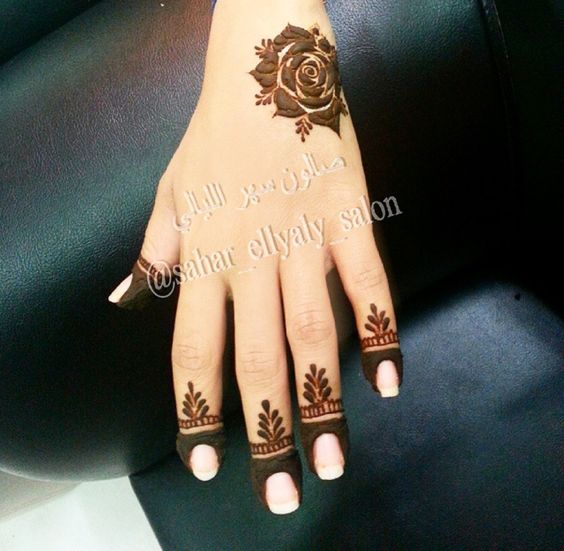 Henna for Wedding Easy Mehndi Design Latest 2018
