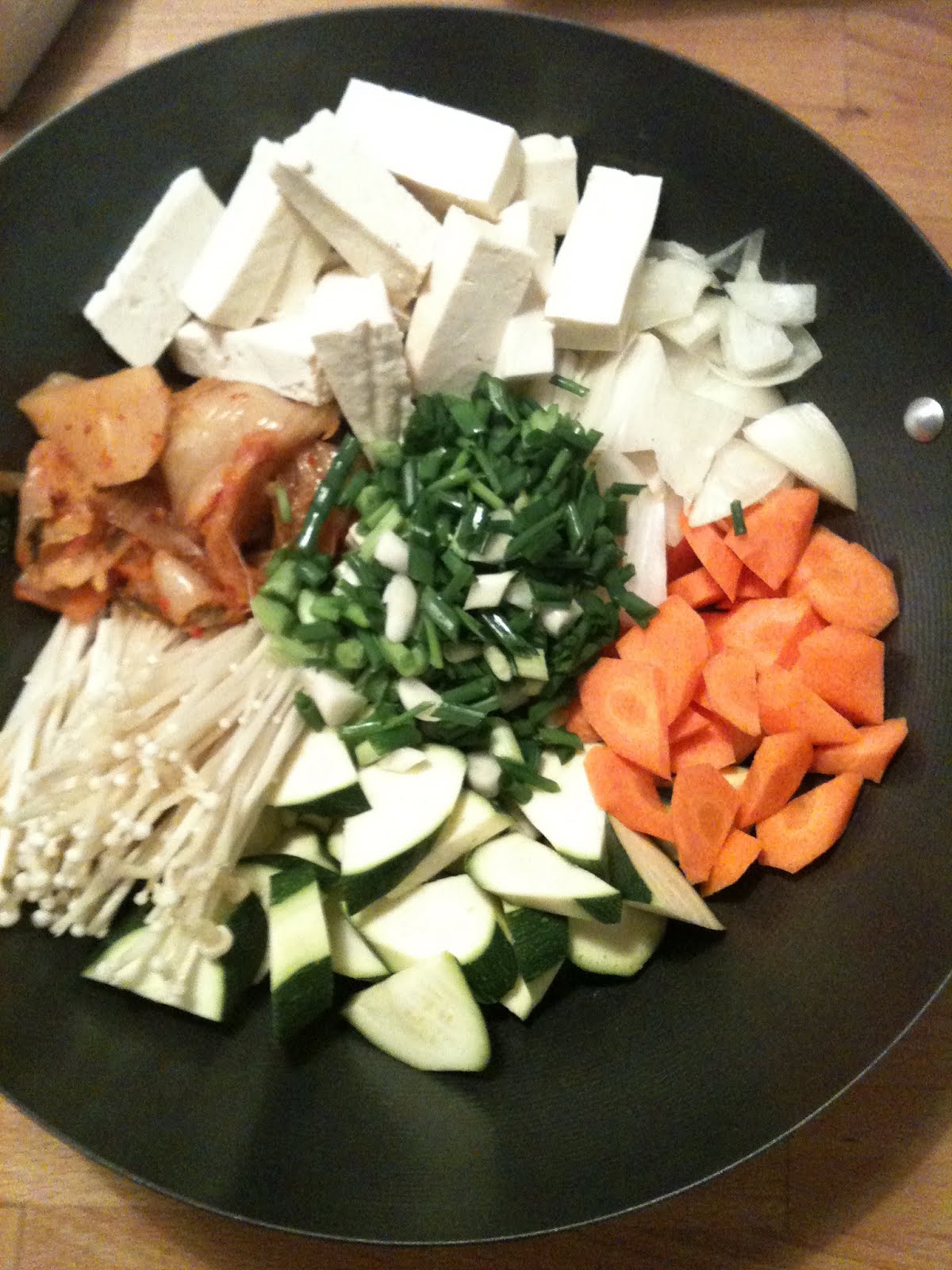 ♥ ♥ ♥ Korean fondue and orange toe nails