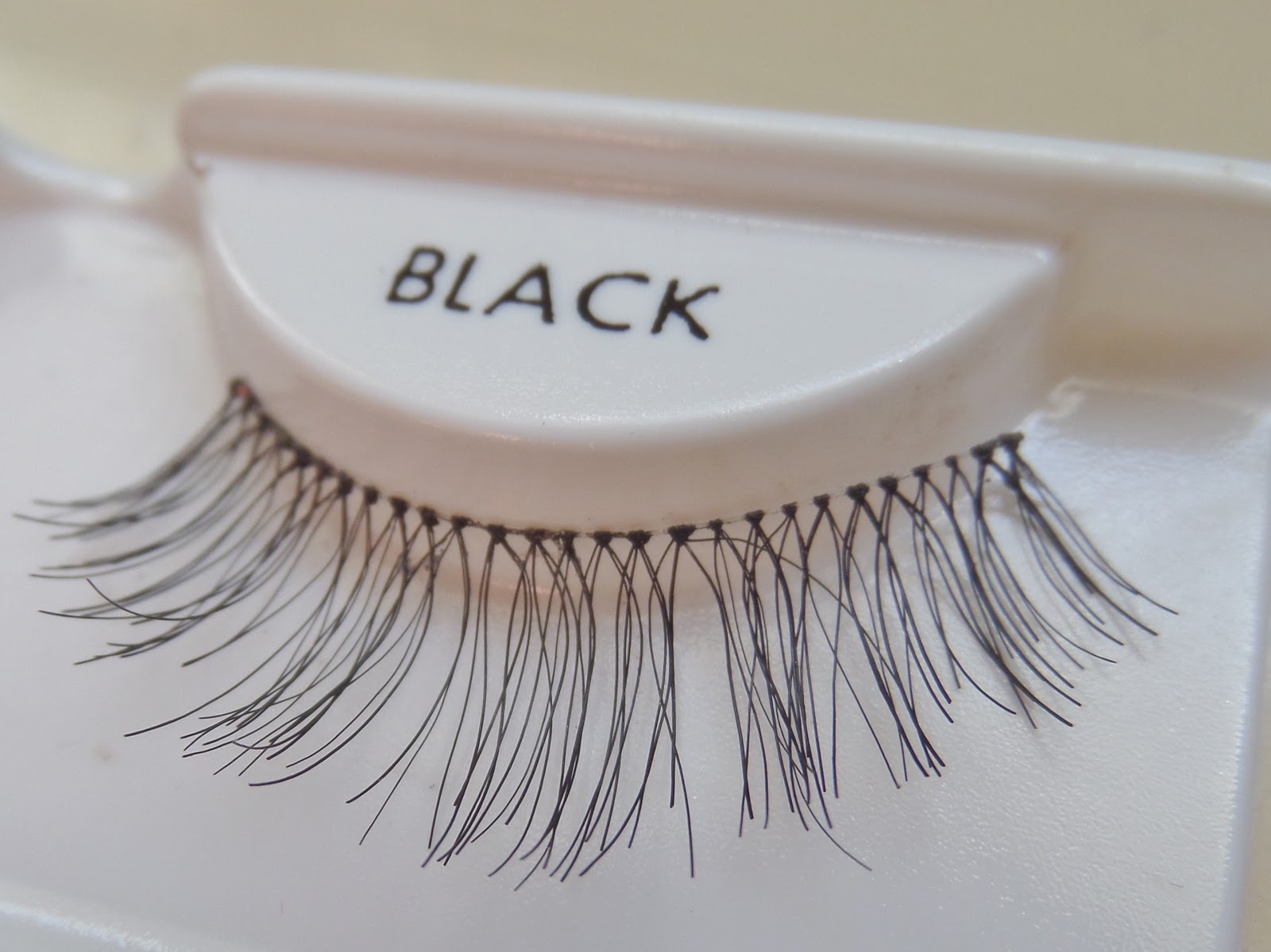 How to Apply and Remove Strip Eyelashes NationalLashDay