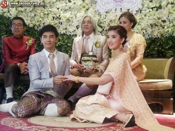 งานแต่ง ออย ธนา สุทธิกมล - น้องเธอ รวรีย์ ทองคำกูล