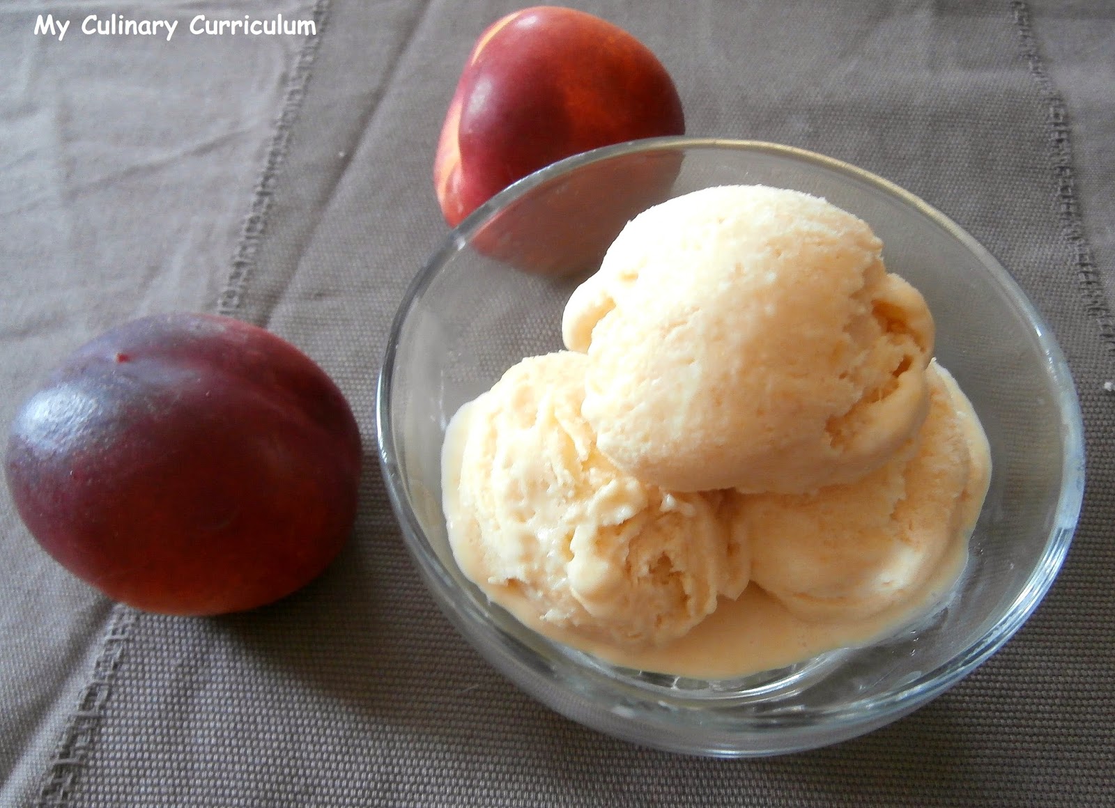 My Culinary Curriculum Glace aux nectarines jaunes sans sorbetière