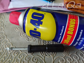 obeng (+) dan cairan pembersih WD-40 obeng (+) dan cairan pembersih WD-40