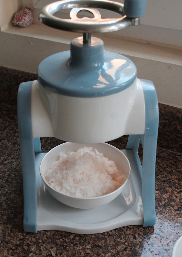 pampered chef shaved ice machine