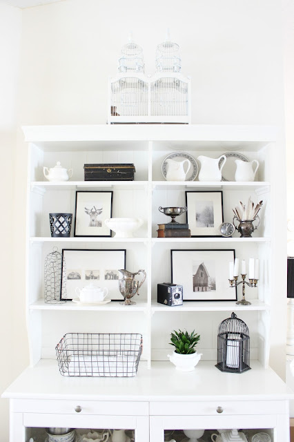Happy At Home: Winter Hutch Decor