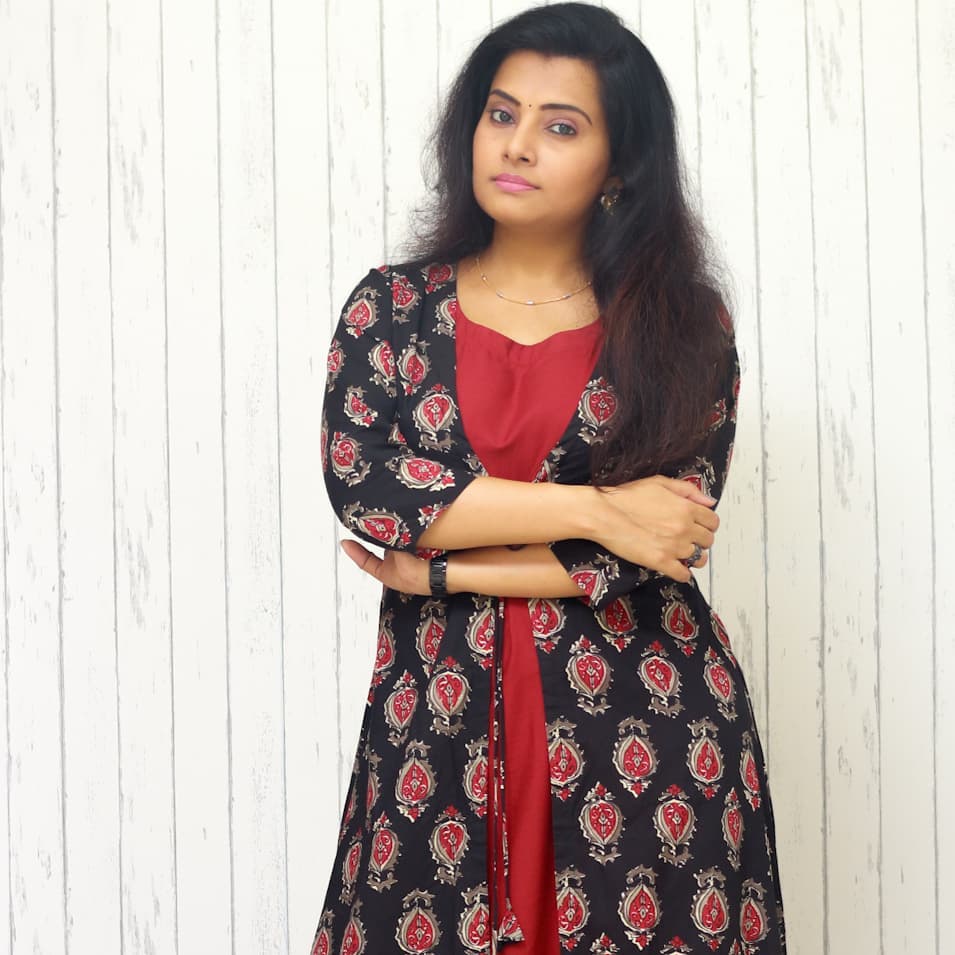 Tv Serial Actress Shruthi raj New Glamorous Photoshoot Tv Serial Actress Shruthi raj New Glamorous Photoshoot