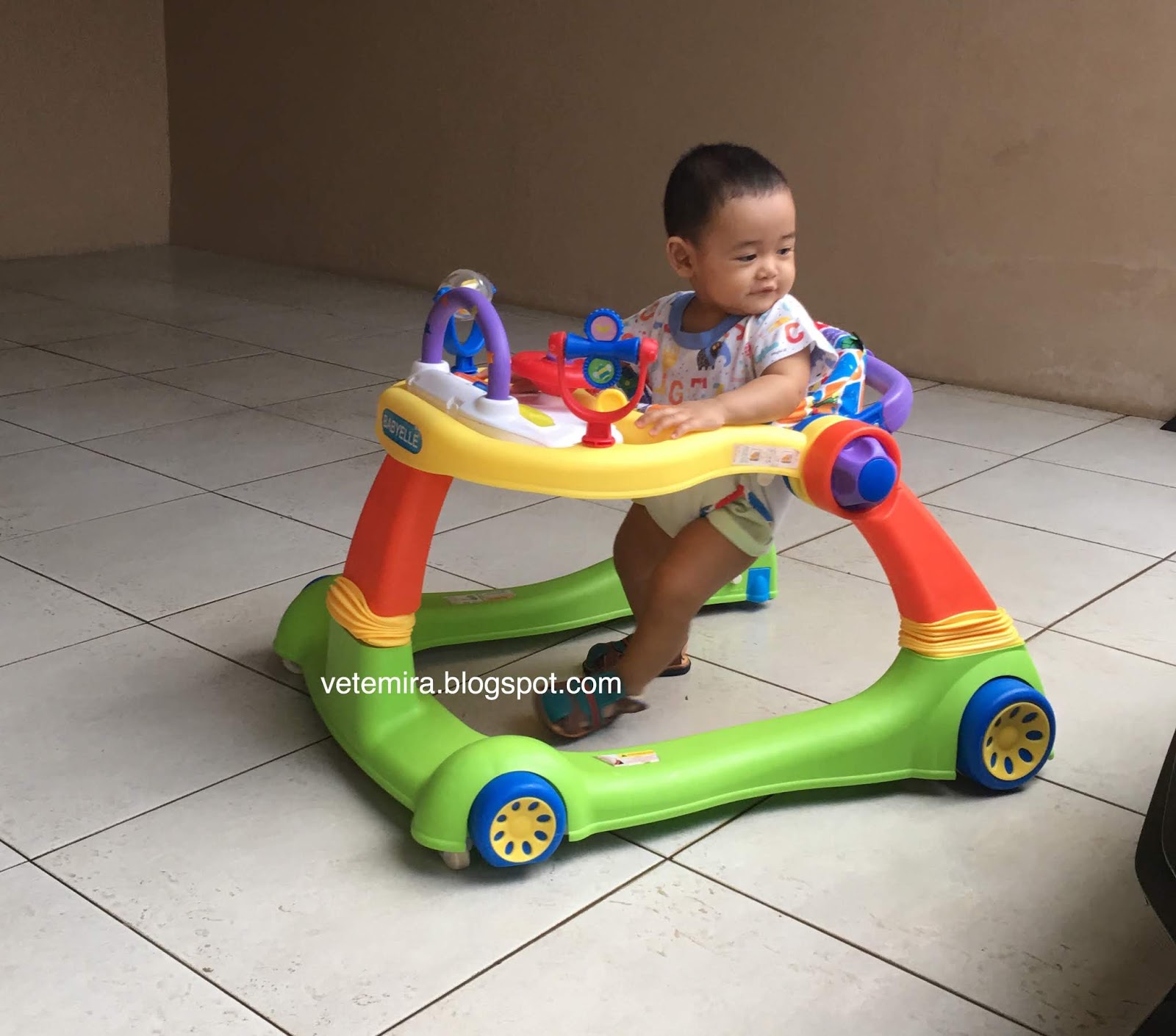 baby walker yang bagus