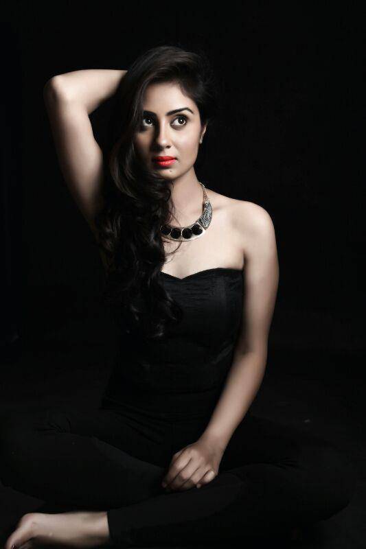 Bhanu Sri Mehra Photoshoot Stills Indian Girls Villa Celebs Beauty Fashion And Entertainment