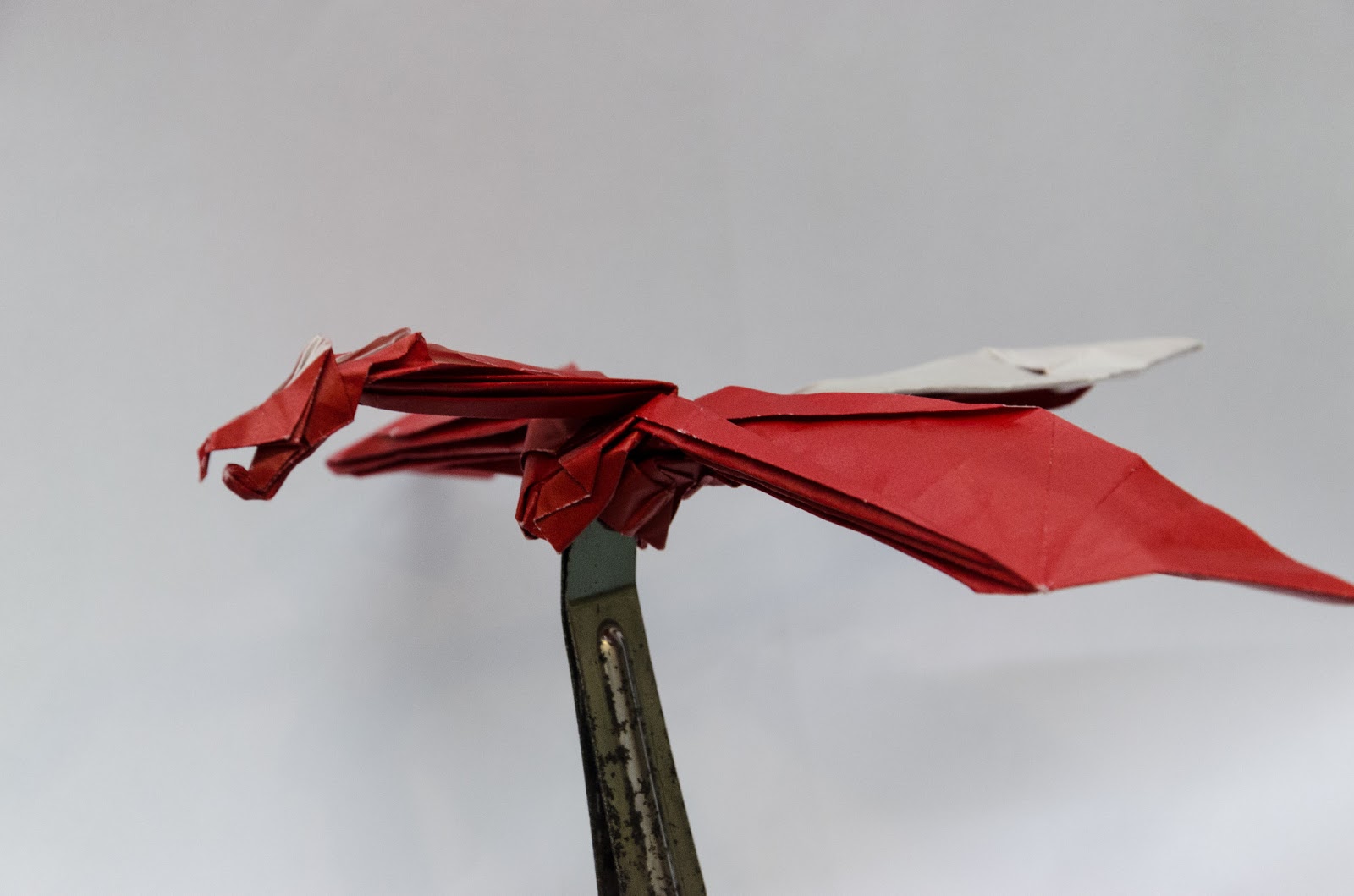 origa-Mania: Origami-Drache (by Charles Esseltine)